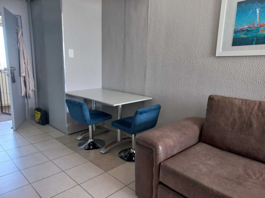 1 Bedroom Property for Sale in Bellville Central Western Cape